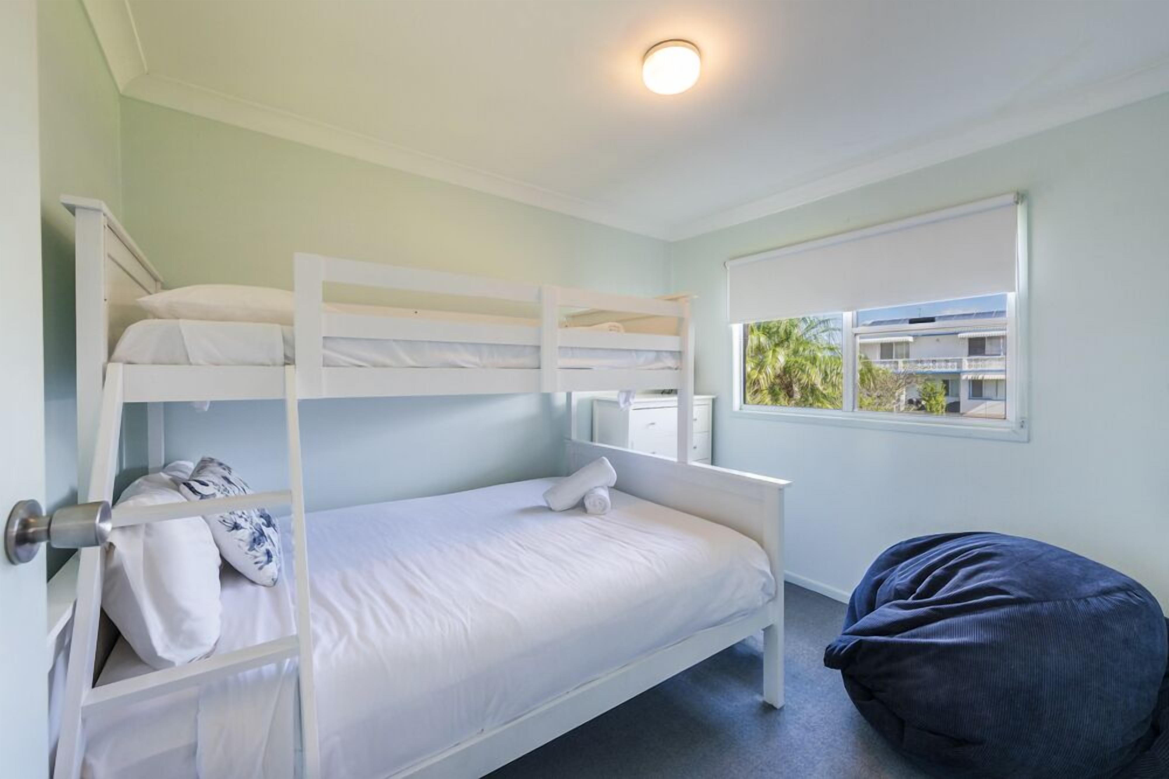 3 soverom, strykejern/-brett, wi-fi (inkludert) og sengetøy