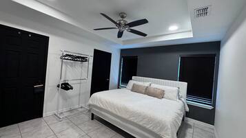 3 chambres, fer et planche Ă repasser, Wi-Fi, draps fournis