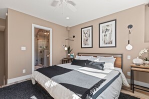 3 chambres, fer et planche Ă repasser, Wi-Fi, draps fournis