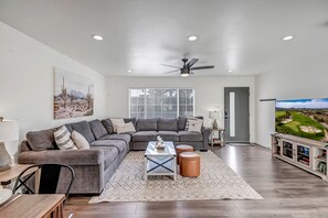 Smart TV - Desert Oasis with Private Pool - Summer stay in Old Town Scottsdale (Scottsdale)