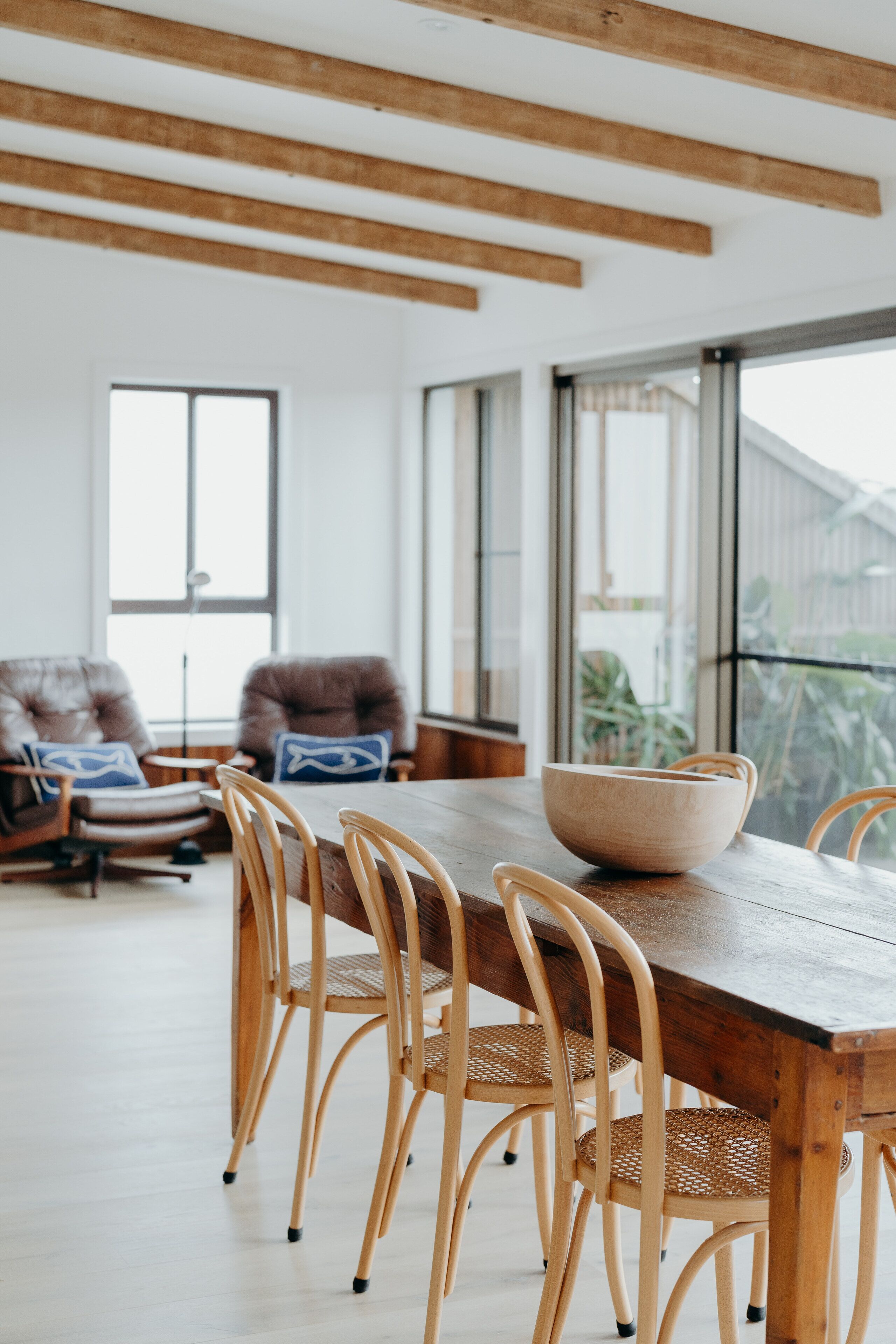 65-inch Smart TV with digital channels, fireplace, Netflix