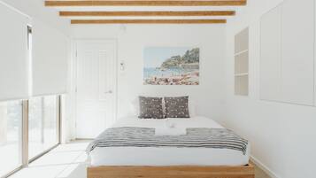 4 Schlafzimmer, Verdunkelungsvorhänge, Bügeleisen/Bügelbrett