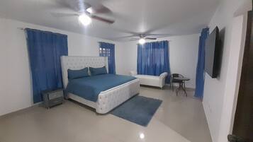 4 habitaciones, wifi y ropa de cama