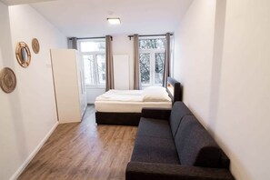 2 Schlafzimmer, Bügeleisen/Bügelbrett, WLAN, Bettwäsche