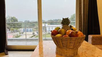 Deluxe Room | 1 bedroom, free WiFi