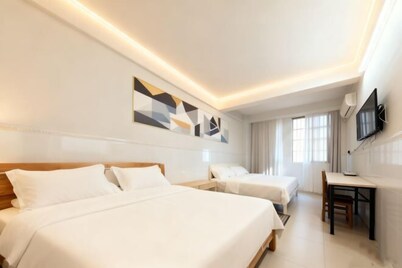 Luojia Apartment (The Sixth Affiliated Hospital of Sun Yat-sen University)