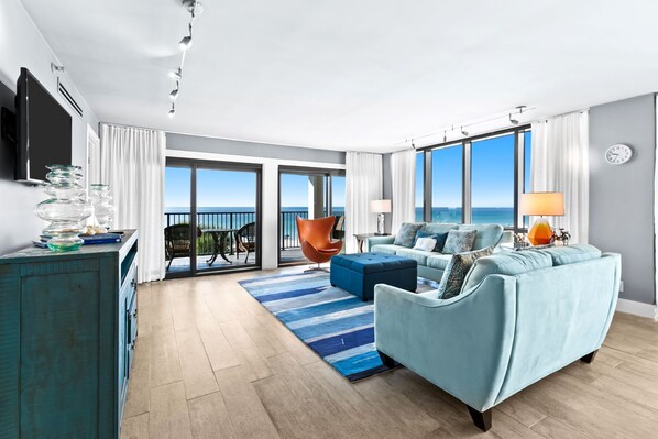 Smart TV - Emerald Towers 104, Hosted by Scenic Stays! (Destin)