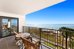 Property grounds - Emerald Towers 104, Hosted by Scenic Stays! (Destin)