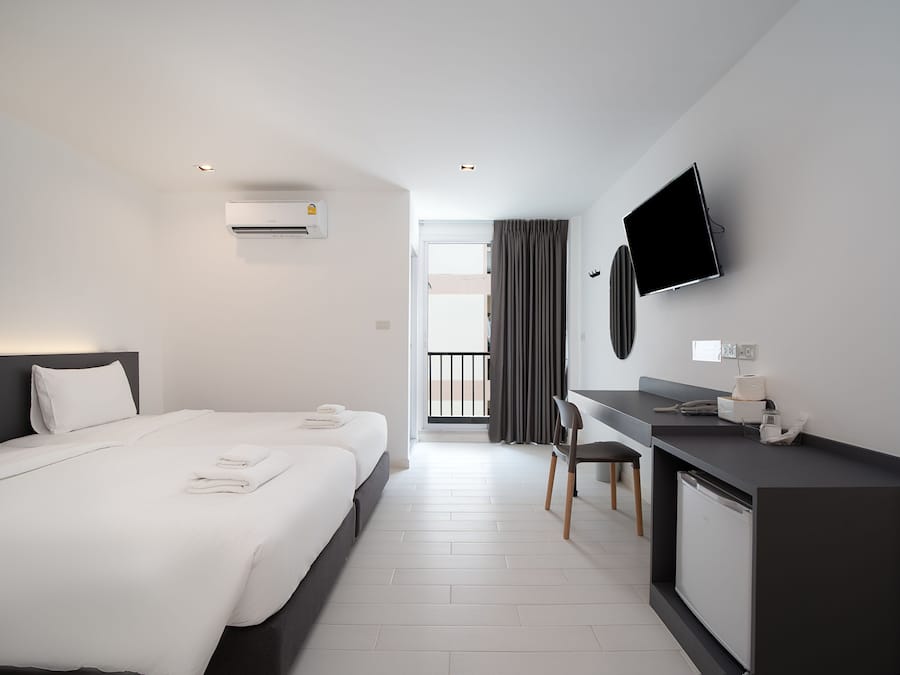 Escrivaninha, quartos à prova de som, Wi-Fi de cortesia