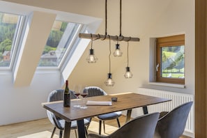 Appartement Prestige | Repas dans la chambre