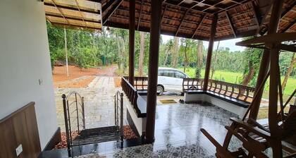 Teal Heritage Villa - Koothattukulam