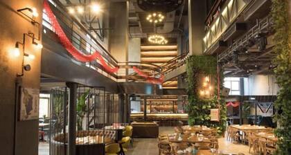 Taidong Fashion Island Hotel