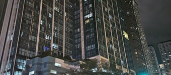 One Uptown Residence