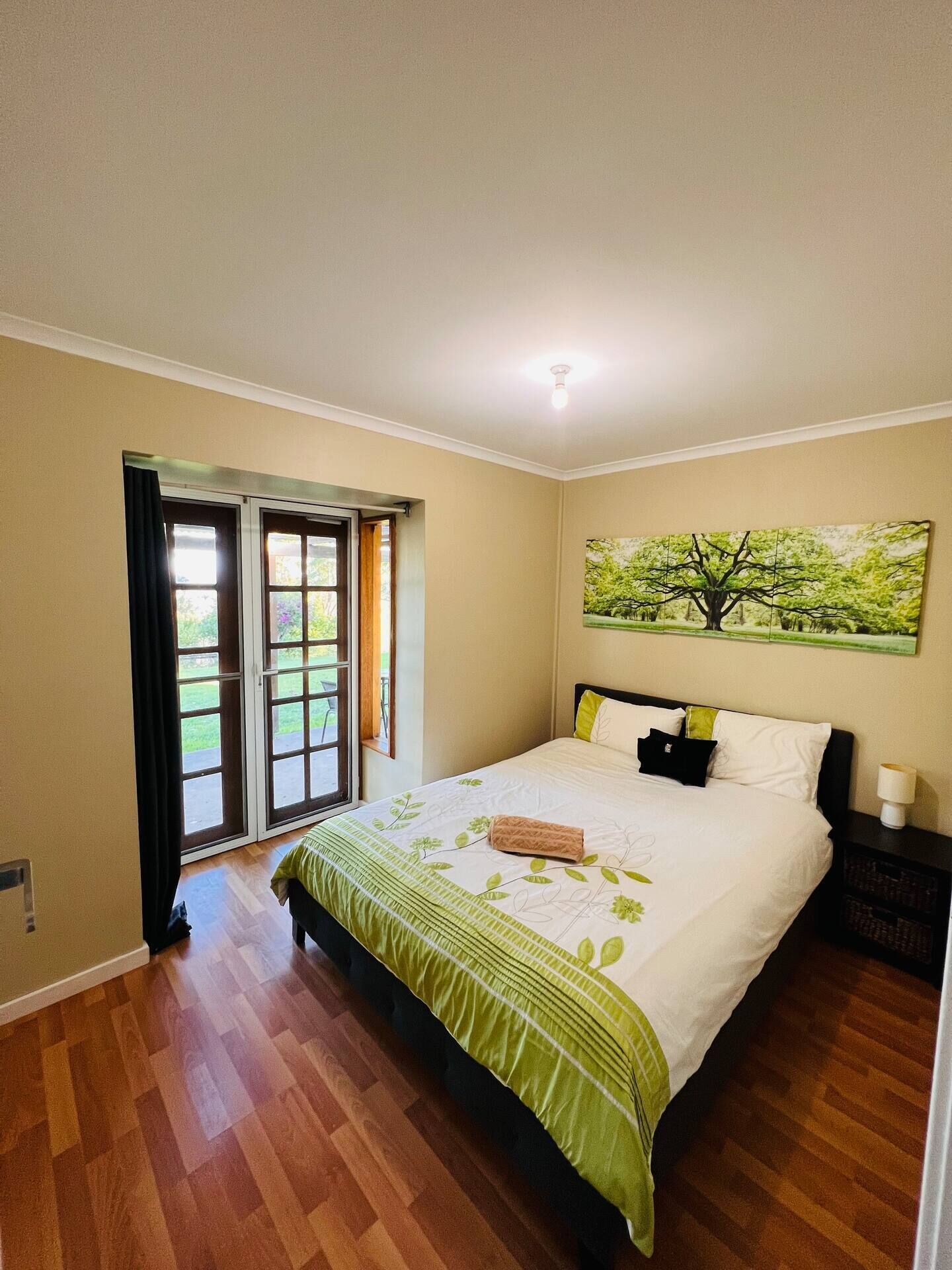 4 chambres, fer et planche à repasser, lit parapluie, Wi-Fi