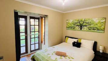 4 chambres, fer et planche Ă repasser, lit parapluie, Wi-Fi