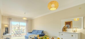 Dining - #130 Praia Village by Home Holidays (Vilamoura)