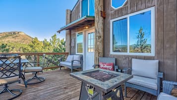 Rumah Pohon | Teras/patio