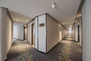 Interior - Super 8 Hotel (Suzhou Jinfeng Road Subway Station Yushan Road) (Suzhou)
