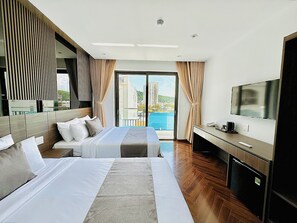 Deluxe tweepersoonskamer, balkon | Hypoallergeen beddengoed, pillowtop-bedden