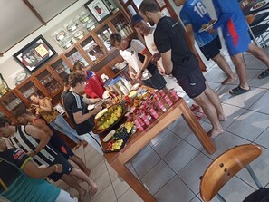 Daily buffet breakfast (ZAR 130.00 per person)