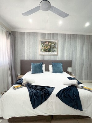 Luxury-Zimmer | Daunenbettdecken, individuell dekoriert, individuell eingerichtet