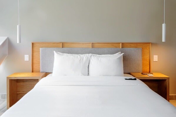 2 habitaciones, tabla de planchar con plancha, cuna de viaje y wifi 