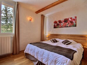 5 chambres, accès au Wi-Fi (inclus)