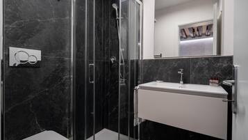 Apartment | Badezimmer