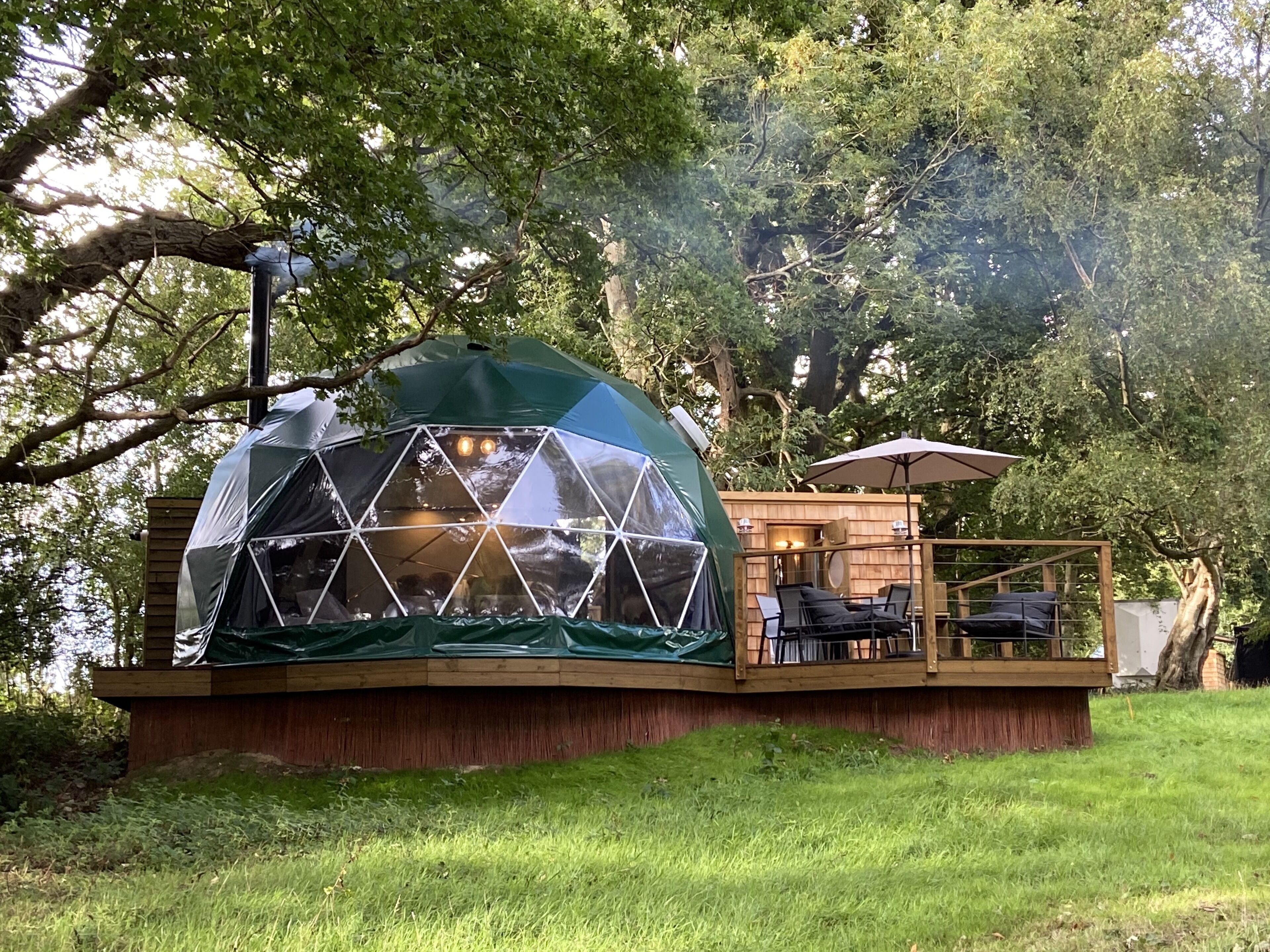 المنشأة من الخارج