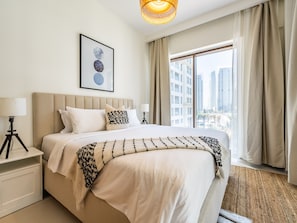 Deluxe Apartment | 3 bedrooms, in-room safe, iron/ironing board, free WiFi