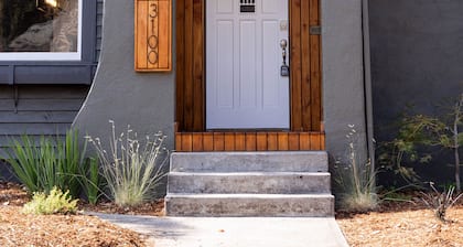 Historic Home W/ RV Hookups + HOT TUB