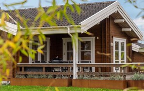 Outdoor dining - Amazing home in Væggerløse with sauna (Væggerløse)