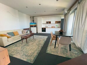 Villa | Living area - Zagreb House Medveščina with Pool (Zagreb)