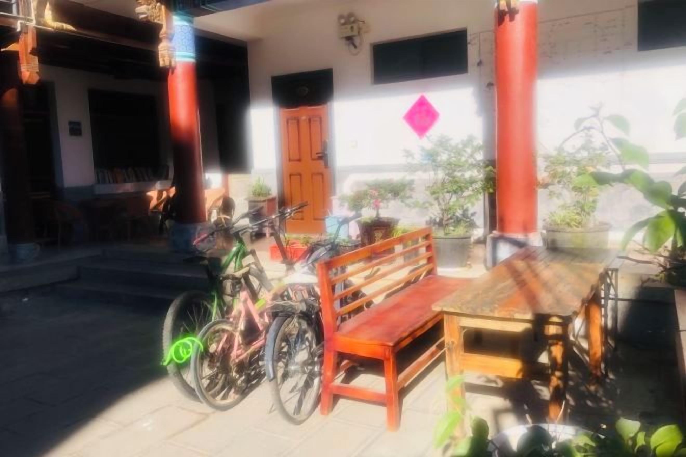 Khuôn viên nơi lưu trú