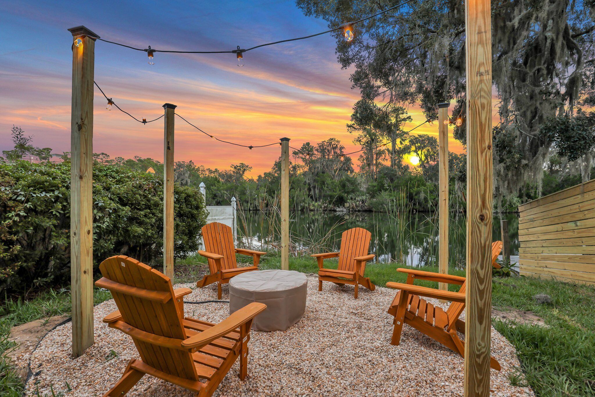 Lakefront Carriage House near Savannah & Tybee