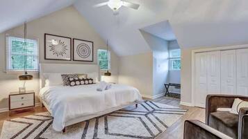 3 bedrooms, WiFi, bed sheets