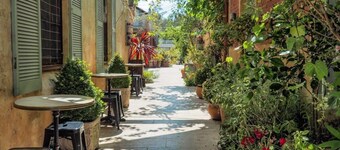 Little Mango Farm Retreat by Tiny Away