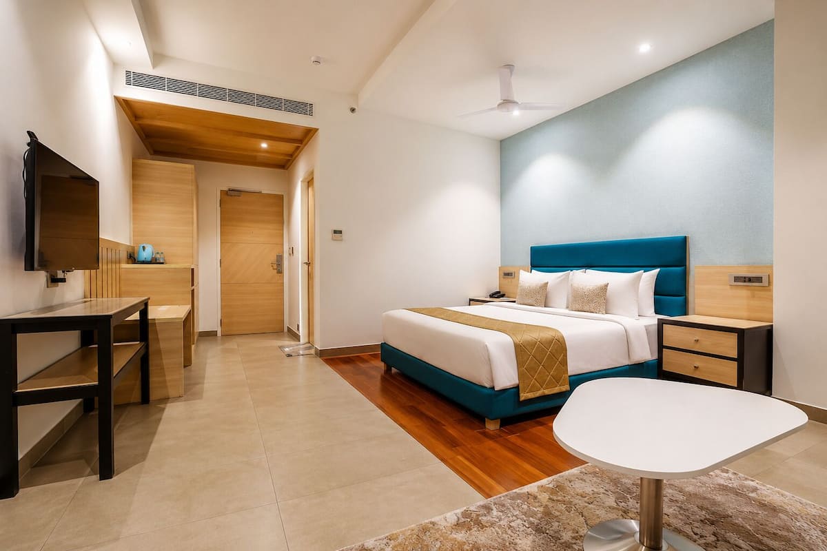 Estudio Deluxe | Ropa de cama de alta calidad, minibar, escritorio