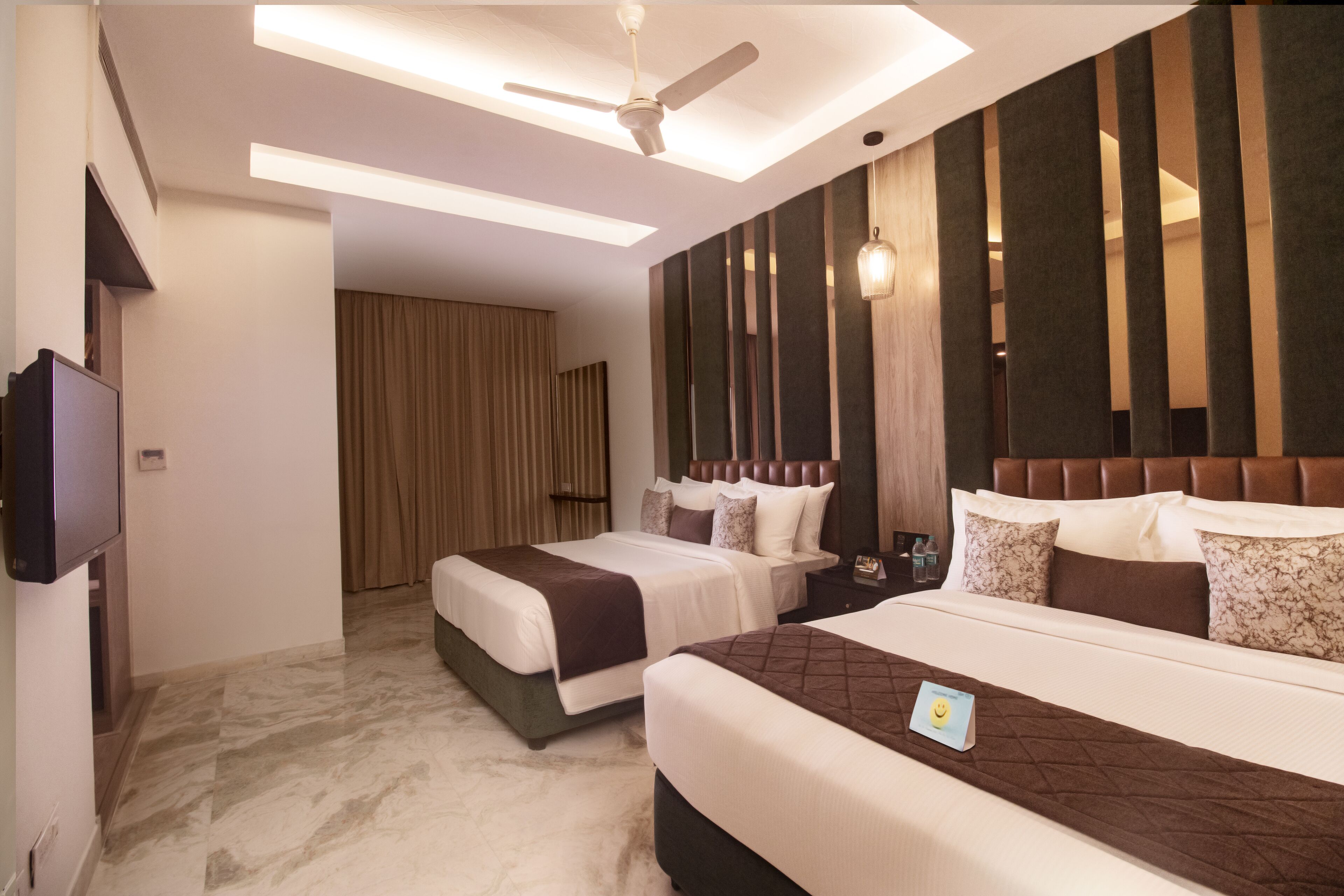 Premium Apartment | Premium bedding, minibar, individually furnished, desk