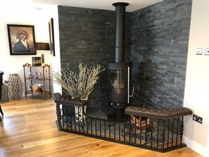 Interior - Woodland Lodge luxury rural retreat, sleeps 12
 (Eastrington)