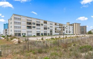 Exterior - Two Bedroom Oceanfront Condo in North Ocean City (Ocean City)