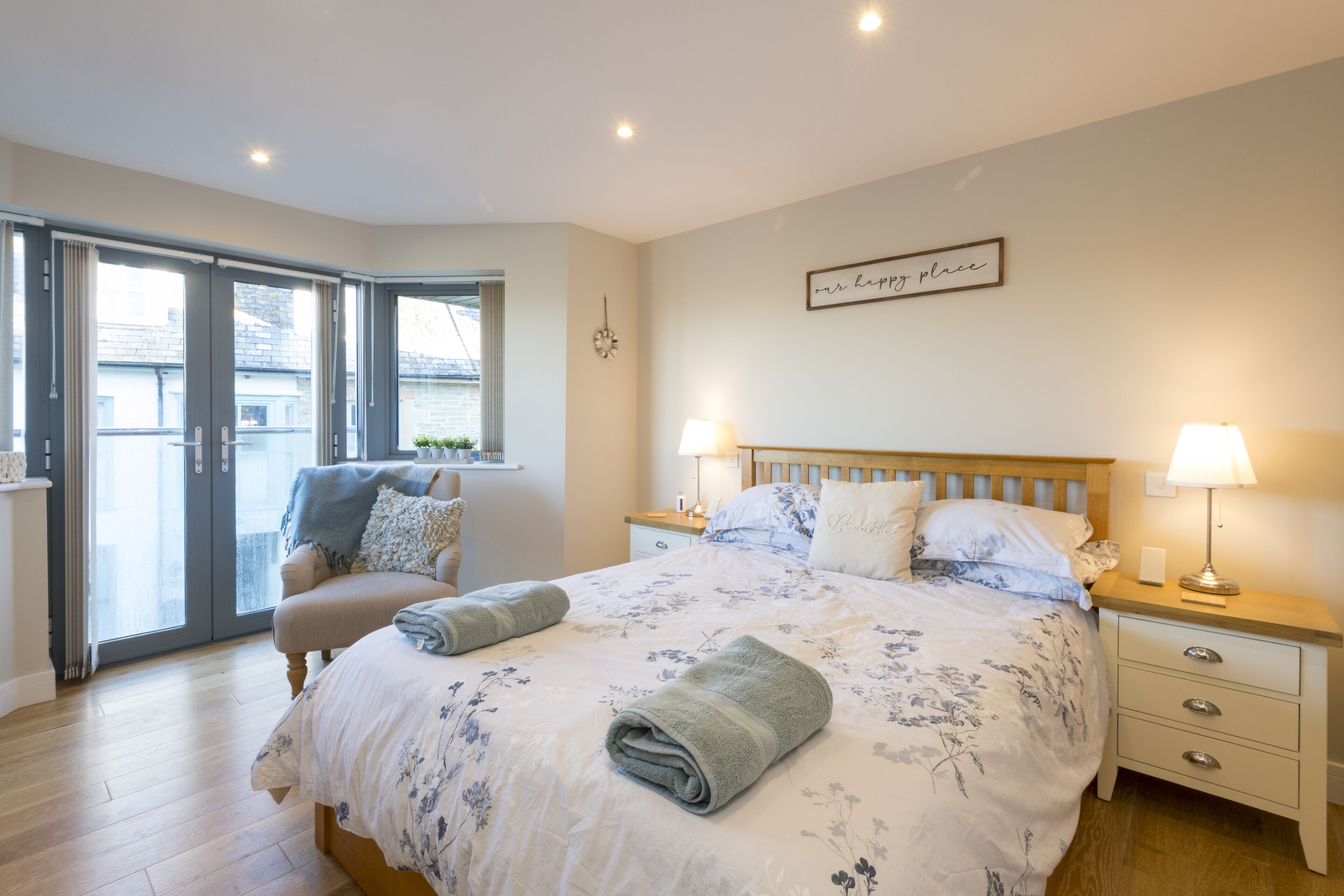 Superior Apartment | 2 bedrooms, individually decorated, individually furnished