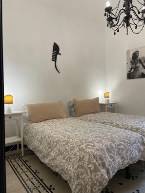 3 Schlafzimmer, Bügeleisen/Bügelbrett, WLAN, Bettwäsche