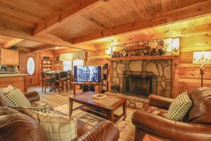 Smart-TV, Kamin, Videospiele