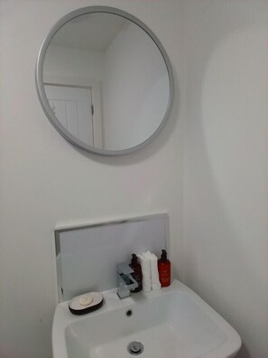 Haartrockner, Handtücher