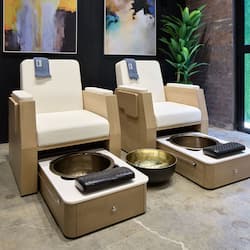 Couples treatment room(s), body treatments, hot stone massages