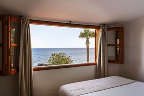 3 slaapkamers, een kluis op de kamer, een strijkplank/strijkijzer