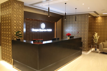 Reception. DUQM EXPRESS
