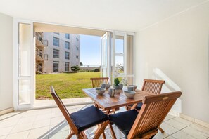 アパートメント (2 Bedrooms) | 内装