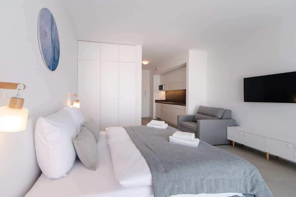 Fer et planche à repasser, Wi-Fi, draps fournis